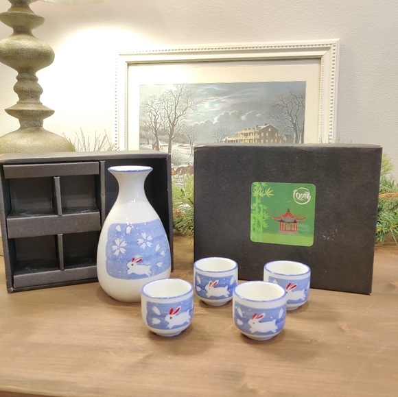 Rabbit Sake Set - Picture 6 of 9